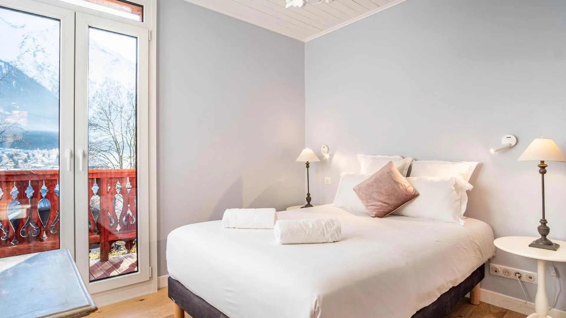 Primerose - Historic Chalet - Garden - Central - 5 Bedrooms - Mont-Blanc Views Chamonix
